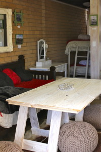 Loungeroom table ttl